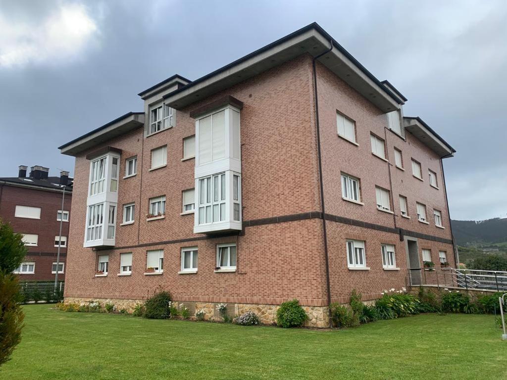 Apartamento Con Encanto Y Mucha Luz Villaviciosa  Eksteriør bilde